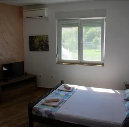 Centar Grada 2 Apartment *