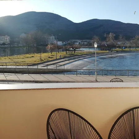 Apartment Centar Grada 2 *